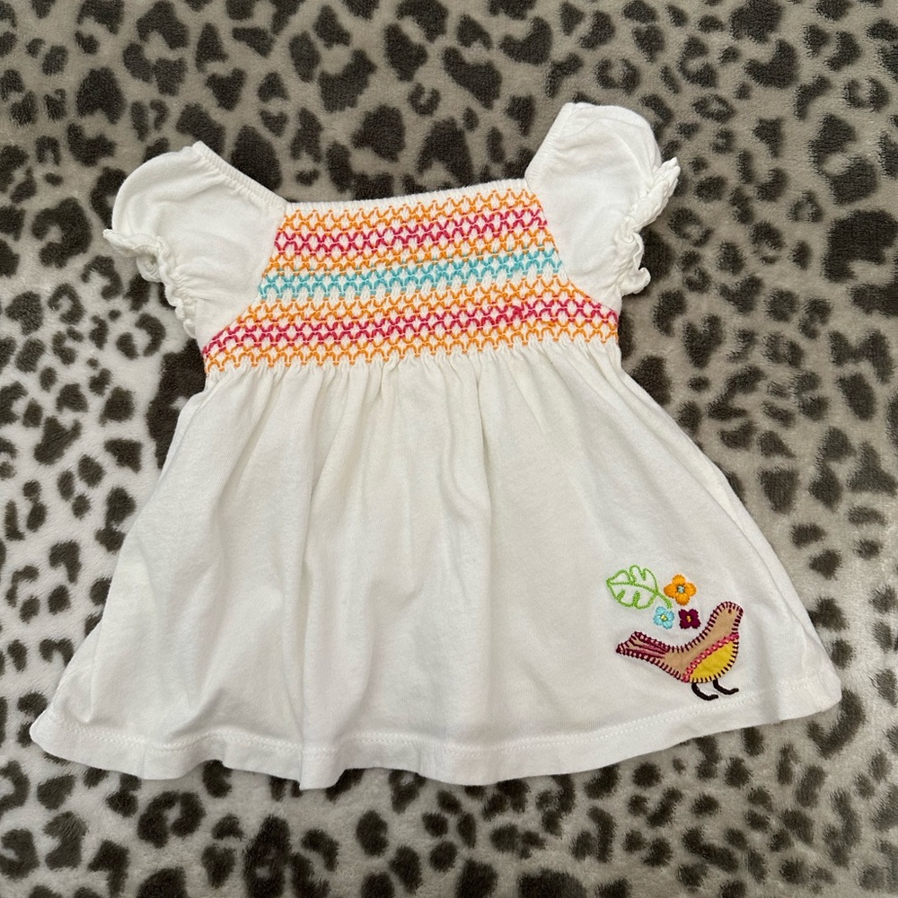 babyGap Smocked Short Sleeve Top in White/Off White Size Toddler 18-24 months